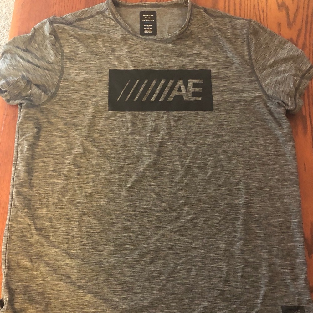 Gray American Eagle Shirt